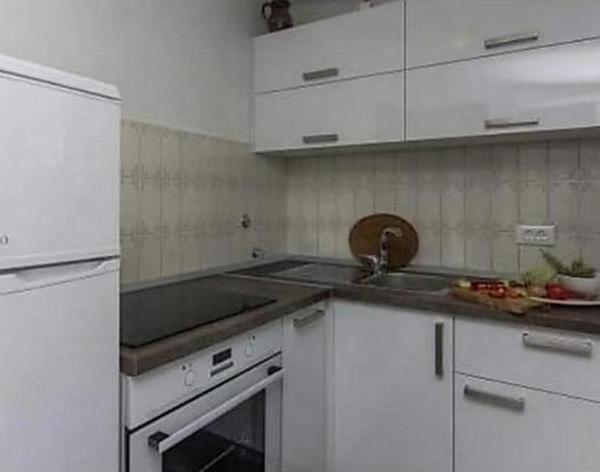 6 Apartment *