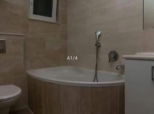 Apartment 6 *